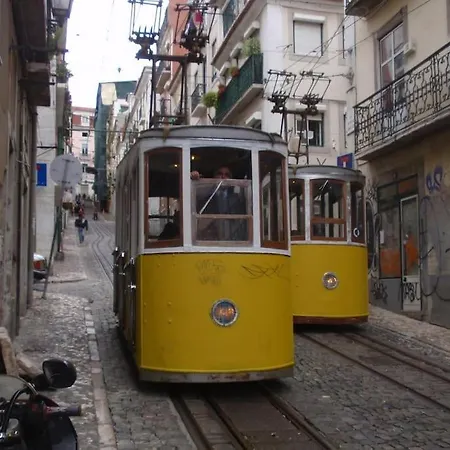 C3 Bairro Alto Cozy Romantic Loft In 18Th Century Building Lisbon Exterior photo